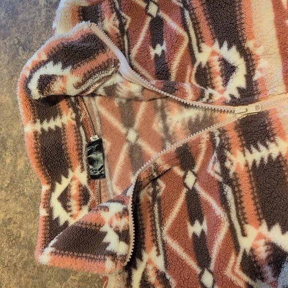 Aztec zip up flannel sweater - Picture 2 of 4